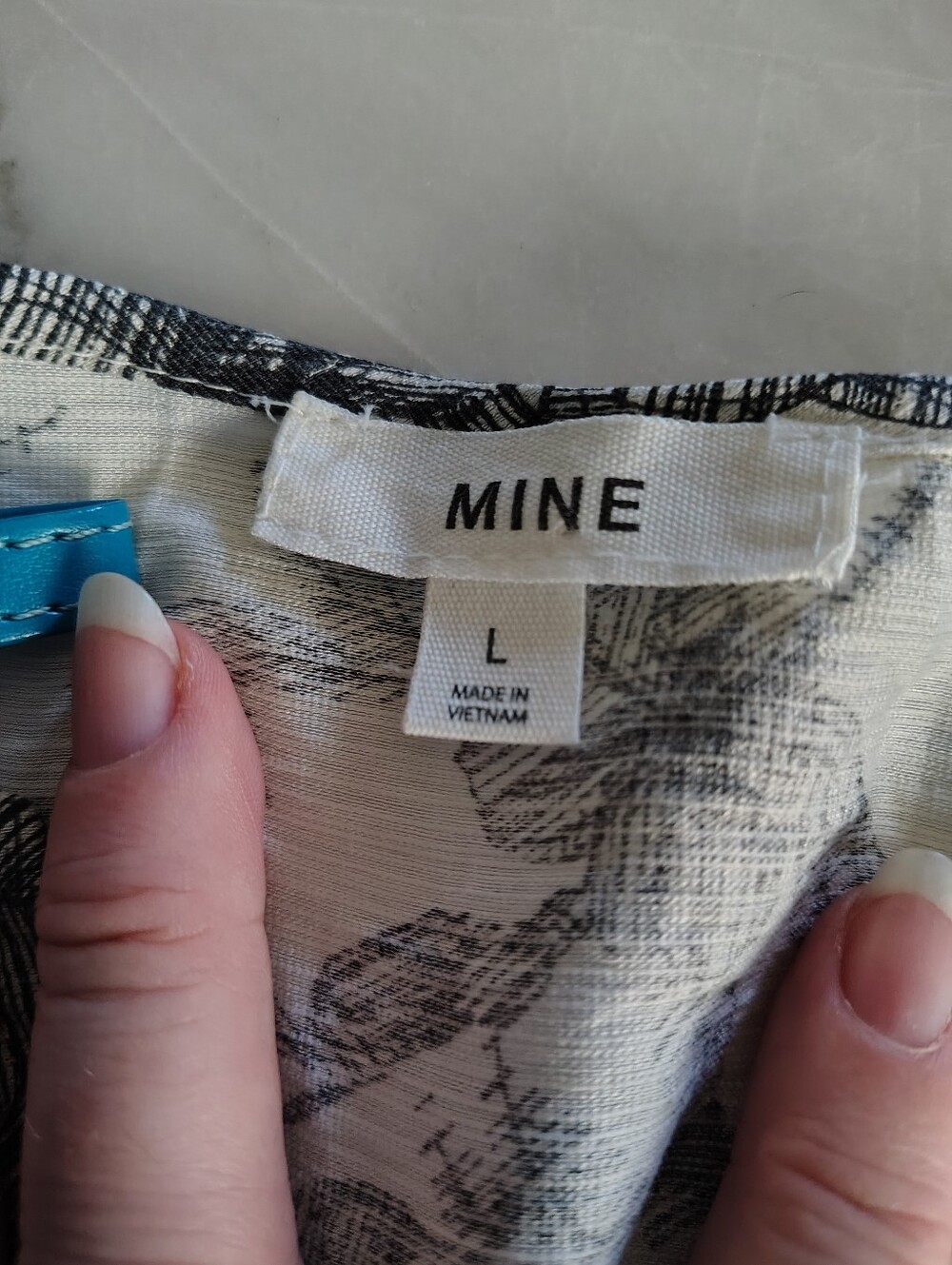 Mine Anthropologie White Summer Lightweight Black Toile Floral Blouse Size Large - Picture 9 of 11